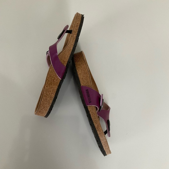 Birkenstock, purple gizeh sandals - Picture 7 of 12